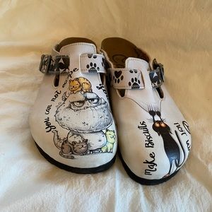 Calceo “make biscuits not war” Cat Goblin Shoes